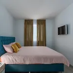Ferienvilla Perhat Mit Eigenem Pool By Interhome *