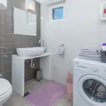 Ferienvilla Perhat Mit Eigenem Pool By Interhome 펜션 *