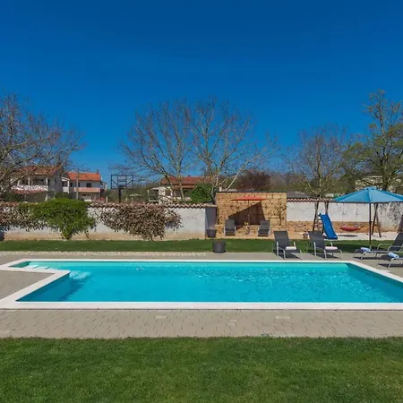 Ferienvilla Perhat Mit Eigenem Pool By Interhome Dom wakacyjny Višnjan
