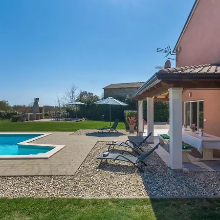 Ferienvilla Perhat Mit Eigenem Pool By Interhome Dom wakacyjny Višnjan