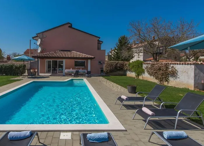 Ferienvilla Perhat Mit Eigenem Pool By Interhome Vakantiehuis