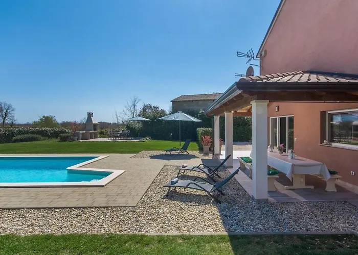 Ferienvilla Perhat Mit Eigenem Pool By Interhome Vakantiehuis Višnjan
