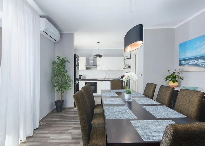 Vikendica Ferienvilla Perhat Mit Eigenem Pool By Interhome Visnjan